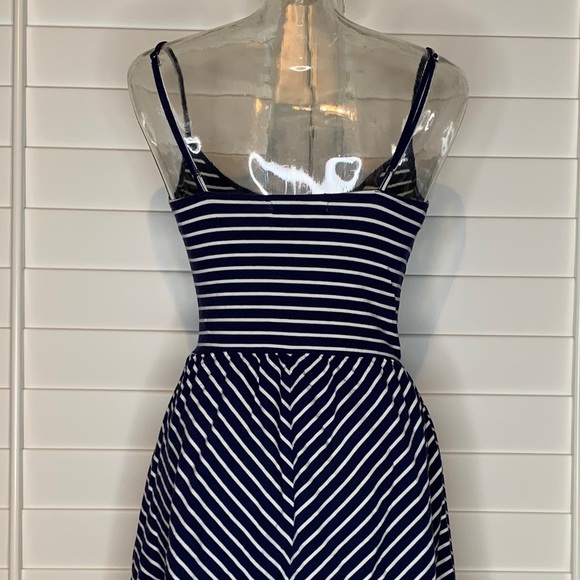 Aeropostale Navy & White stripe skater dress. - Picture 5 of 9